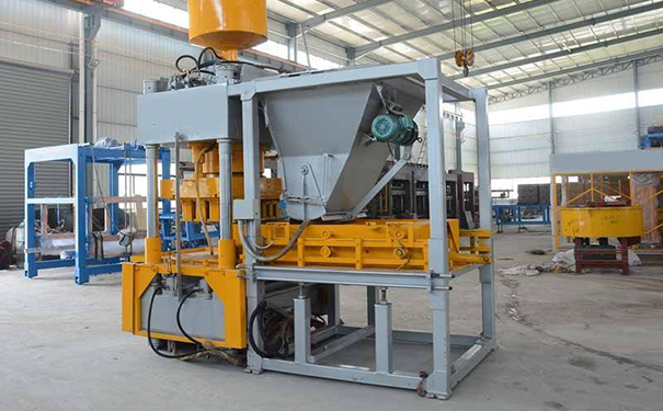 水泥制磚機(jī)